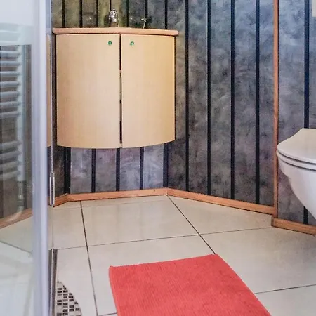 Сasa de vacaciones Awesome In With Sauna Denipaire