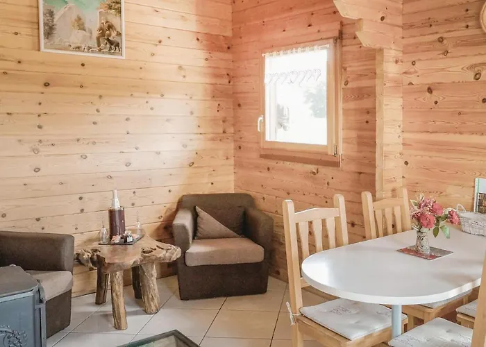 Awesome Home In Denipaire With Sauna